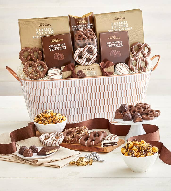 Simply Chocolate® Snacking Favorites Basket Supreme
